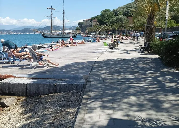 A Ridosso Sul Mare Nel Cuore Del Paese Casa vacanze